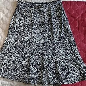 Connected Apparel Black and white swirl skater skirt